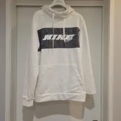 カッコいいNIKE フード付きパーカー ホワイト