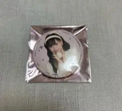 ≠ME ノイミー 鈴木瞳美 缶バッジ - メルカリ