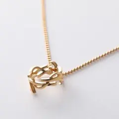 YSL イヴサンローラン ネックレス ゴールドカラー 定価68,000 - メルカリ