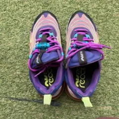 NIKE　W AIR MAX270 REACT ENG