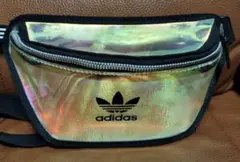 ADIDAS ホログラフィック ウエストポーチ オーロラカラー