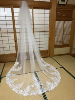 ホワイトウェディングベール コーム付き