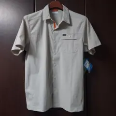 【新品未使用】Columbia コロンビア 半袖 ストレッチ シャツ 撥水 防汚のサムネイル