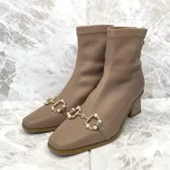 Item thumbnail for item 36888f36-6353-4701-8c44-1dc7c4b23550