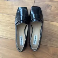 STEVE MADDEN レディース ローファー ブラックのサムネイル