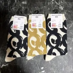 【新品未使用】UNIQLO×marimekko ヒートテックソックス 3足セットのサムネイル