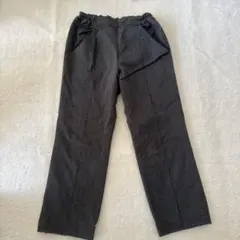 トラック刺繍付きグレー長ズボン