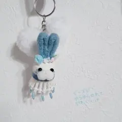 バドミントン シャトルキーホルダー うさぎ