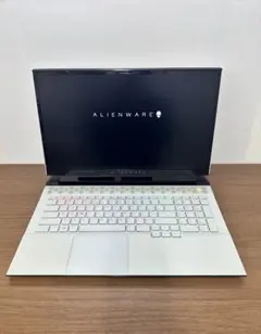Alienware m17 R2（第9世代）