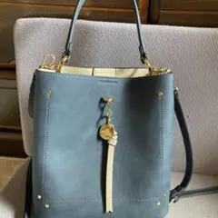 青 ショルダーバッグ ゴールド金具