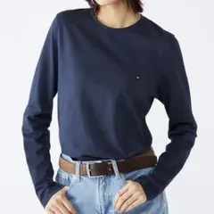 トミーヒルフィガー ワンポイントロゴロングスリーブTシャツ