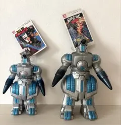 左　1998年　Gフォースモゲラ　16cm 右　1994年　モゲラ　20cm