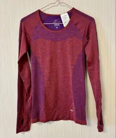 【美品】NIKE ドライフィット 長袖 指通し穴 S 赤