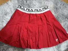 FILA 赤 プリーツスカート