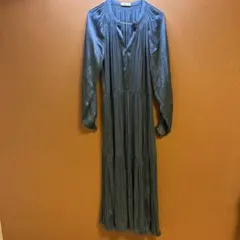 青色ロングスリーブ ティアードワンピース