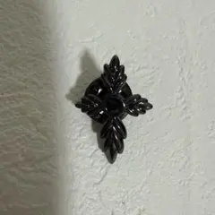 黒色 クロス デザイン ネクタイピン