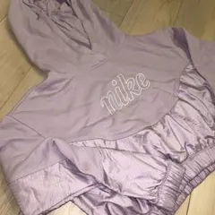 NIKE ナイキスポーツウエア　パーカー