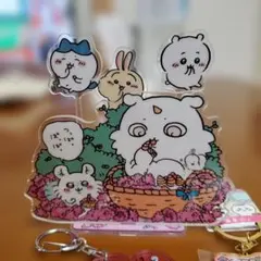ちいかわ　あのこ　アクリルスタンドとキーホルダーセット