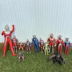 ウルトラマン フィギュア3体セット＋カネゴン1983ソフビ 初代 ゾフィ