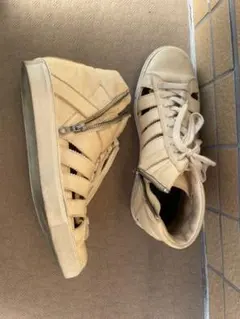 Item thumbnail for item c8fcdda1-3612-461f-b716-c6bd7d0b6e59