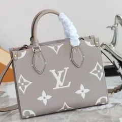 Louis Vuitton オンザゴー PM ショルダーバッグのサムネイル
