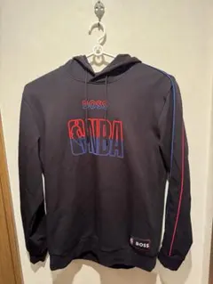 ブラック パーカー