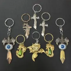 【送料無料】キーホルダー　旅行土産　剣　ドラゴン　厨二病【現品限り】【希少】