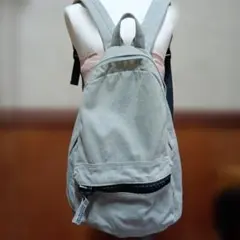 グレー キャンバスリュック