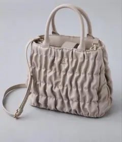 ベージュ ギャザー加工 ハンドバッグ　NICECLAUP