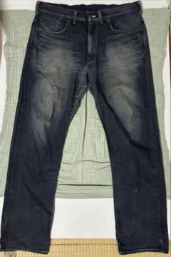 ダークブルーストレートデニムパンツ