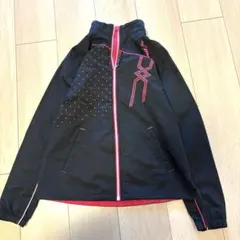 ミズノウィンドブレーカー 黒/赤M631番