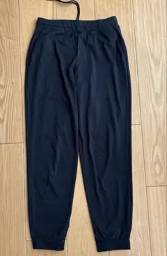 ユニクロ　ウルトラストレッチアクティブジョガーパンツ　レディースS