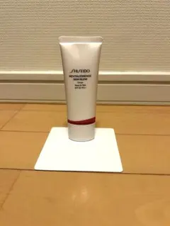 資生堂 エッセンス　スキングロウ　プライマーSPF25・PA++30g