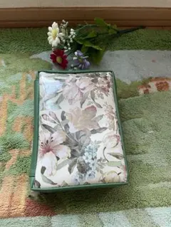 Item thumbnail for item f7d93d78-5edb-49d7-ba80-b330c1c5e589