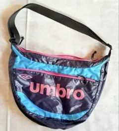 umbro ショルダーバッグ　ポケット　マチあり　大量収納　兼用　遠足　応援