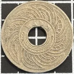タイ 1サタン 1941年 穴あき 外国コイン 古銭 - メルカリ