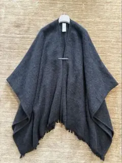 専用　ファビアナフィリッピ　モニーレ　ケープコート 2025年最新】ファビアナフィリッピ コートの人気アイテム - メルカリ