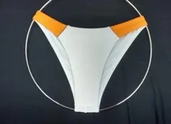 ビキニ水着パンツ　Mサイズ　ローライズ