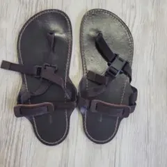 Hender Scheme トングサンダル ダークブラウンのサムネイル