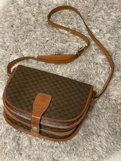 CELINE マカダム ショルダーバッグのサムネイル