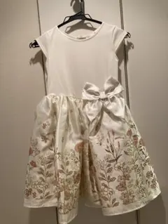 ワンピース　フォーマル　ホワイト