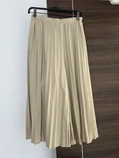 GU ジーユー プリーツ パンツ 白ベージュ Lサイズ