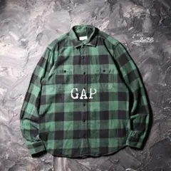 gapチェックシャツ