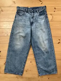 GU デニム ジーンズ バギー ワイド W34 ヴィンテージ加工 フェードブルー