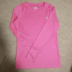 adidas ピンク ロングTシャツ