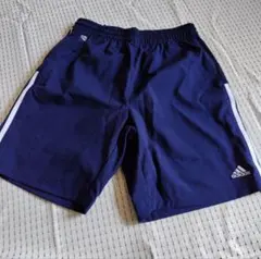 adidas アディダス ショートパンツ　短パン　(ネイビー Ｓ)