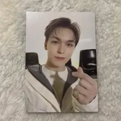 SEVENTEEN Follow again UVジャケット　トレカ　バーノン