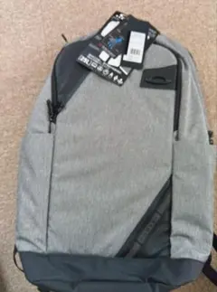 OAKLEY リュック 25L バックパックのサムネイル
