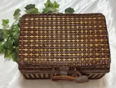 Item thumbnail for item 4e2fb4f8-0e84-48c0-b739-354f7e27a49c