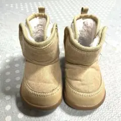 【IFME】13㎝　ベージュ ベビーブーツ 内側ファー付き